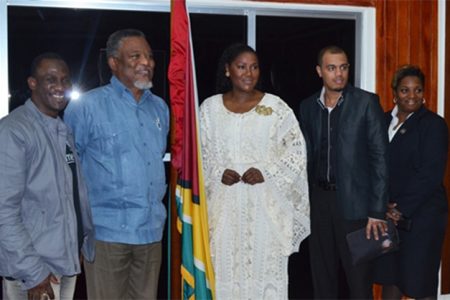 Televangelist Juanita Bynum (third from right) and her delegation with Prime Minister Samuel Hinds (second from left) at the Office of the President today. (GINA photo)