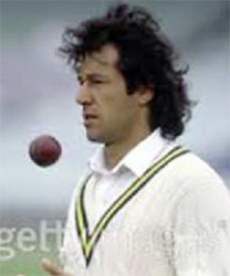  Imran Khan 