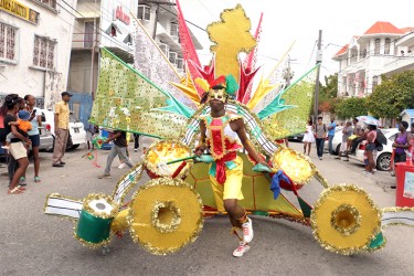 Cummings Lodge Secondary’s winning float