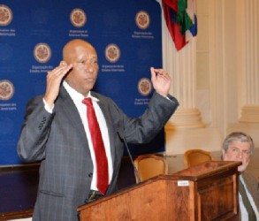 Bayney Karran addressing the OAS Permanent Council