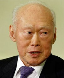  Lee Kuan Yew