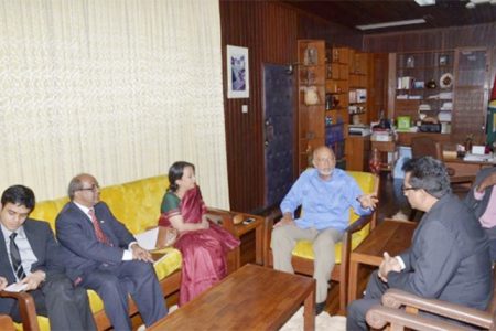 Indian High Commissioner to Guyana, Venkatachalam Mahalingam, Joint Secretary,(2nd from left)  Ministry of External Affairs of India,  Riva Ganguly (third from left) and Under Secretary Animes Choudhury, (left) in the meeting with President Donald Ramotar (second from right). Legal Affairs Minister Anil Nandlall is also in this GINA photo.