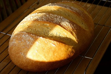 Bread (Photo by Cynthia Nelson) 