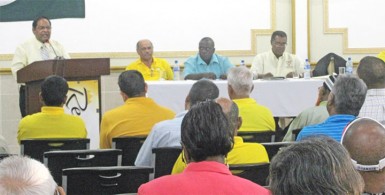 APNU+AFC Prime Ministerial Candidate Moses Nagamootoo addressing miners at the GGDMA bi-monthly meeting on Thursday. 