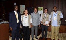 President Donald Ramotar (centre) with members of the Organisation of American States (OAS) during a courtesy call from the organisation’s electoral observers today at the Office of the President. (GINA photo)