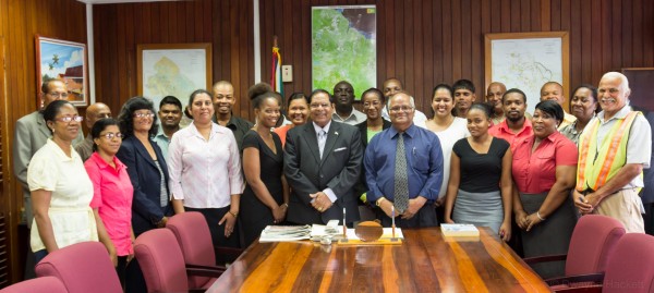 Prime Minister Moses Nagamootoo meets OPM Staff (GINA photo)