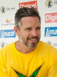 Brad Hodge believes his experience on and off the field is essential for the warriors progress 
