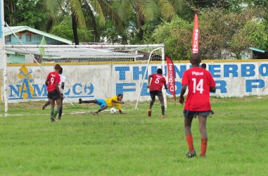 Goal for Charlestown (Orlando Charles photo)