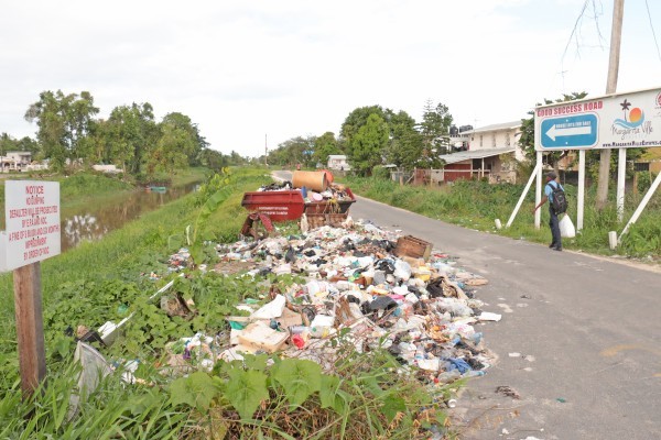 This Government of Guyana bin at Good Success, East Bank Demerara overflows and is surrounded by garbage.