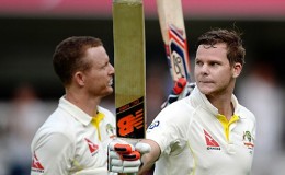 Chris Rogers (left) and Steve Smith

