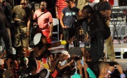 Busy Signal performing