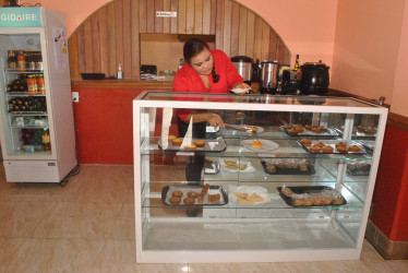 This Island Style pastry display reflects the ‘sweet tooth’ culture of several Caribbean territories                                                                                                                            