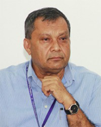 Michael Khan