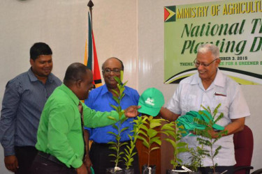 Minister of Agriculture Noel Holder (right) at the launching of the initiative (Ministry of Agriculture photo) 