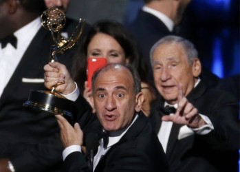 Veep's British creator Armando Iannucci (Alan Partridge, The Thick of It) accepted the show's award for outstanding comedy series from comedy legend Mel Brooks.
