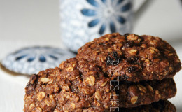 Oatmeal & Raisin Cookies
(Photo by Cynthia Nelson)