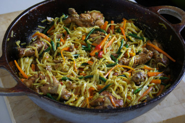 A homemade ‘sweet hands’ favourite: Chicken Chowmein (Photo by Cynthia Nelson) 