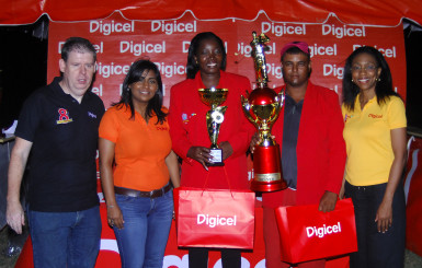 Male and Female champions Avinash “Ganguly” Persaud and Shanella Webster are flanked by Digicel CEO Kevin Kelly, Head of Sales Nalini Vieira and Marketing Manager Jacqueline James.