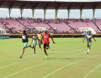 National athlete, Jason Yaw flirted with the U-20 Boys 200m record with his gold medal performance yesterday.  