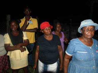 Residents of Savannah at the meeting (GWI photo)