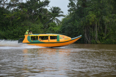 The David G V in motion on the Pomeroon River (Ministry of the Presidency photo) 