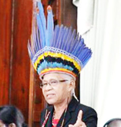 PPP/C MP Yvonne Pearson with her headdress 