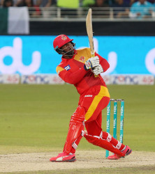Dwayne Smith struck 73 off 51 balls, 52 of which came from boundaries.