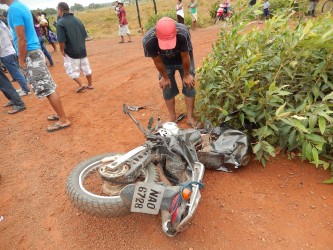 The mangled bike (Photo courtesy of Samantha James)