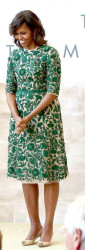 Michelle Obama wearing a dress by Indian-American designer Naem Khan
