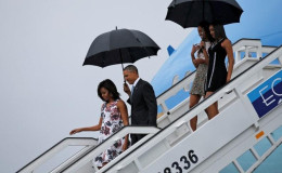 U.S. President Barack Obama, his wife Michelle, and their daughters Malia and Sasha, exit Air Force One as they arrive at Havana’s international airport for a three-day trip, in Havana March 20, 2016. REUTERS/Carlos Barria