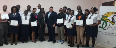 Mexican Ambassador to Guyana, Ivan Sierra (centre) with the students
