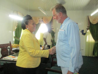 Mayor Patricia Chase-Green and German Ambassador Lutz Hermann Görgens meet in the mayor’s office. 