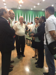 Simona Broomes (second right) engaging representatives of the geological community at the Bolivia forum.