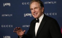 Actor Warren Beatty arrives at the Los Angeles County Museum of Art (LACMA) 2013 Art+Film Gala in Los Angeles, California November 2, 2013. REUTERS/Mario Anzuoni