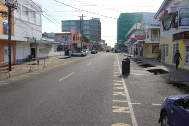 A glimpse of an otherwise usually “jam packed” Robb Street showed a significant reduction of parked vehicles yesterday. 