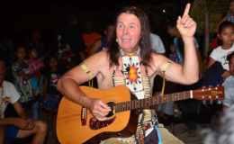 Traditional storyteller, cultural educator, speaker, dancer and recording artist, J.J Kent, of the United States during his presentation at the 2015 Rupununi three-day festival. (GINA photo)
