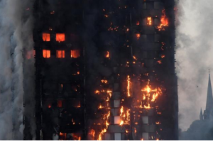 
Flames and smoke engulf a tower block, in north Kensington, West London, Britain June 14, 2017. REUTERS/Toby Melville
