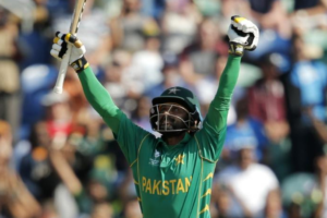 
Britain Cricket - England v Pakistan - 2017 ICC Champions Trophy Semi Final - Sophia Gardens - June 14, 2017 Pakistan's Mohammad Hafeez celebrates after winning the match Action Images via Reuters / Andrew Couldridge Livepic
