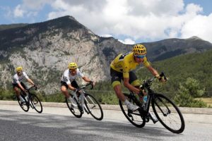  Team Sky rider and yellow jersey Chris Froome of Britain leads his Team Sky colleagues during the 179.5-km Stage 18 from Briancon to Izoard, France (Christian Hartmann)