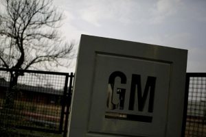 The GM logo is seen at the General Motors Assembly Plant in Valencia, Venezuela April 21, 2017.Marco Bello/File Photo