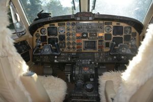 The cockpit of the aircraft (Ministry of the Presidency photo)