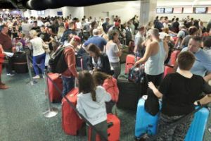Floridians scramble for flights as Irma closes in (Reuters)