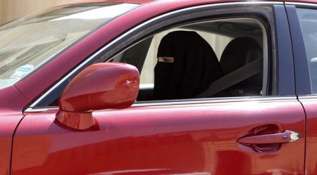 A woman drives a car in Saudi Arabia October 22, 2013. REUTERS/Faisal Al Nasser