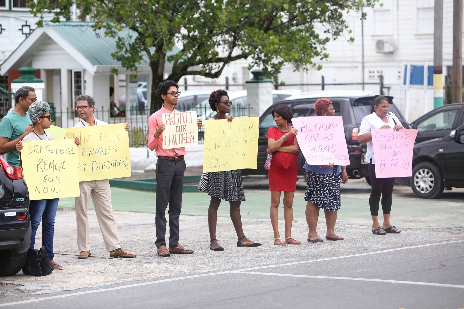 Protesters gathered in front of the Ministry of Education yesterday. (Photo by Keno George)