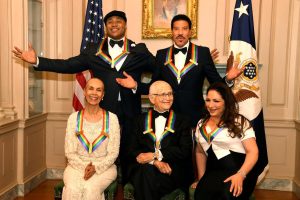 2017 Kennedy
Center Honorees (seated L-R) dancer, actress and choreographer Carmen de Lavallade, TV writer Norman Lear, Cuban-American singer Gloria Estefan and (standing L-R) Rapper LL Cool J and singer and songwriter Lionel Ritchie pose for a group photo at the conclusion of a gala dinner at the U.S. State Department, in Washington, U.S., December 2, 2017. REUTERS/Mike Theiler
