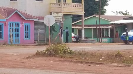 A photo shared by online news site Roraima 24hrs on its Facebook page shows one of the suspects being apprehended 