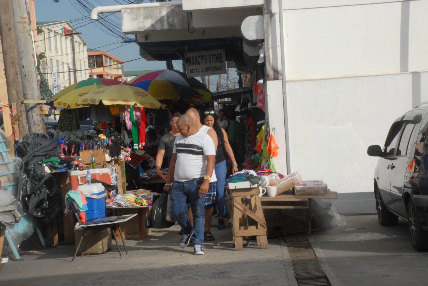 Cubans browsing on Regent  the street pavement on Wednesday.