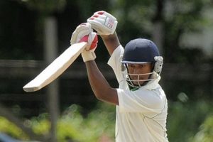 Chanderpaul Hemraj … top-scored with 90. 