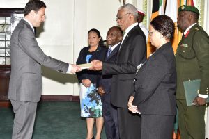 Non-Resident Ambassador of the Republic of Georgia to Guyana, David Solomonia (left) presenting his Letters of Credence to President David Granger. (Ministry of the Presidency photo) 