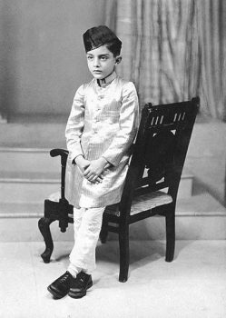 Even at a young age, Mansur Ali Khan had the regal appearance of a Prince